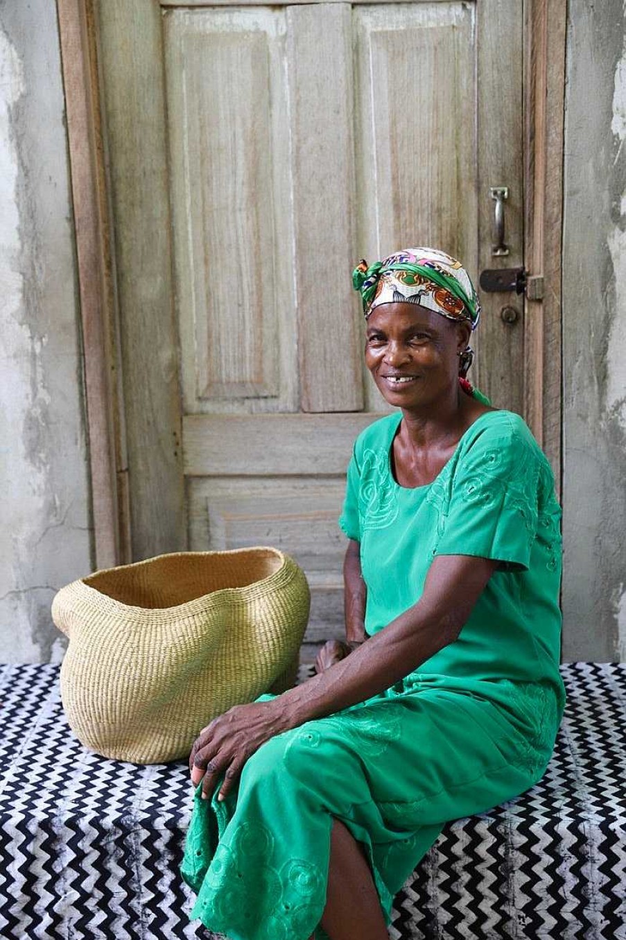 Planters + Flower Pots Baba Tree | A Pebble (Art Basket) By Assibi Abisika