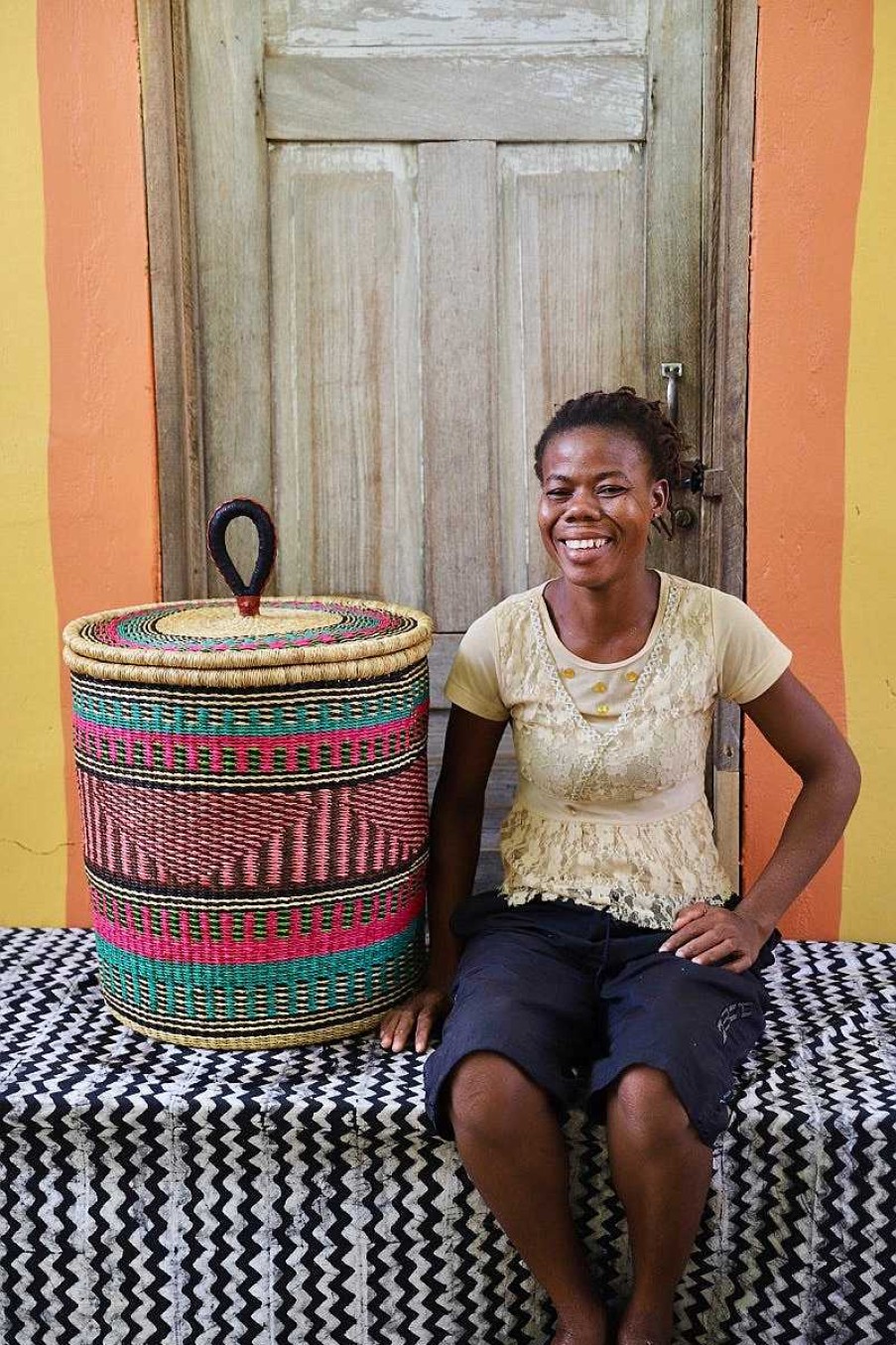 Bathroom + Laundry Baba Tree | Laundry Basket With Lid (Medium) By Mary Aboya